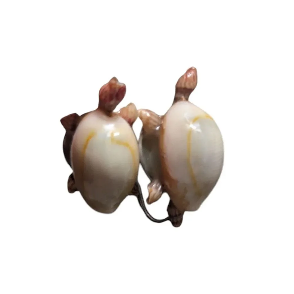 Vintage Sea Turtle Shell Screw Back Earrings, Natural Shell Turtle Earrings